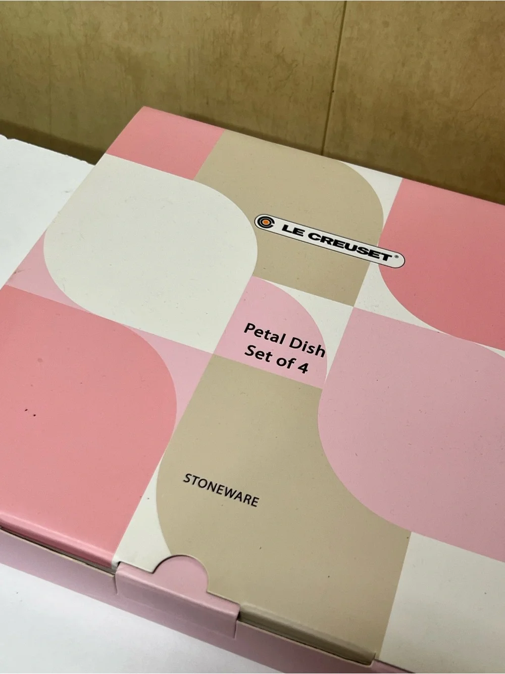 Le Creuset Stoneware Petal Dish set of 4